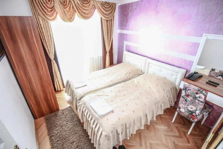 Hotel Herc
