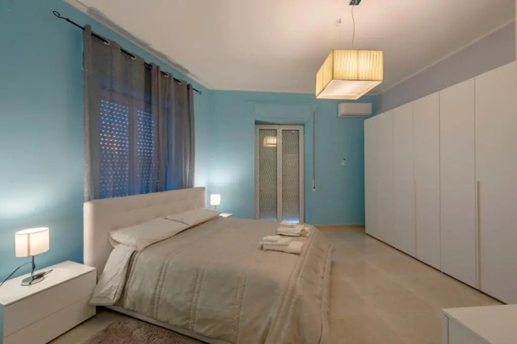 Casa Bella - 3 Baths - Walk to Ortigia