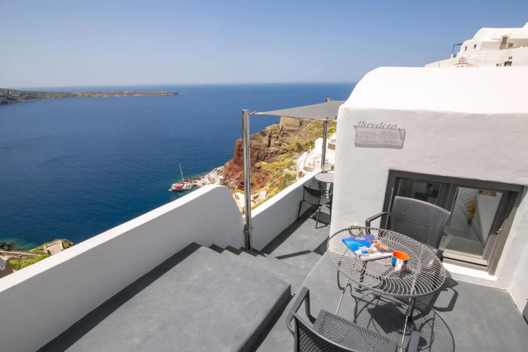 Theodora Suites