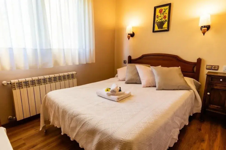 Hotel Peña Pandos