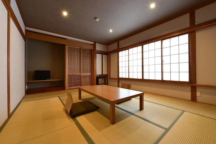 Shima Onsen Hinatamikan