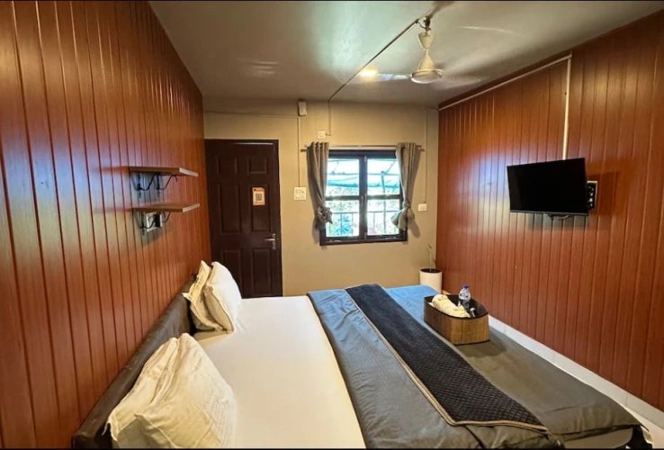Premium room