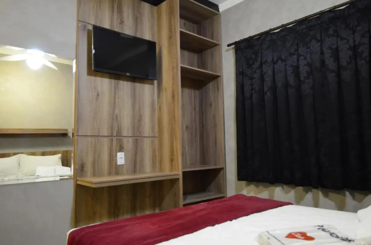 RED Hotel