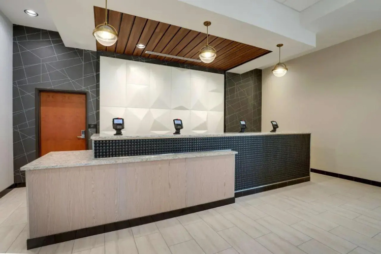Quality Inn & Suites