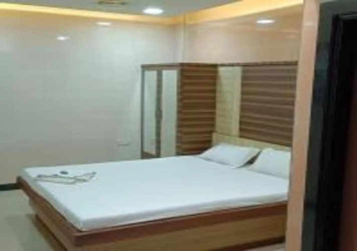 Hotel Parth