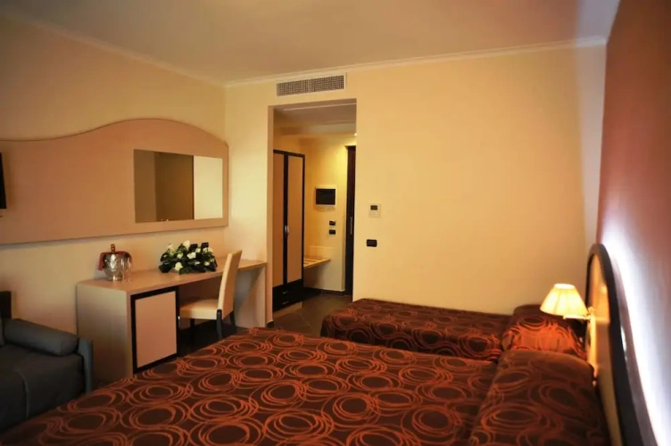 Standard Quadruple room with balcony