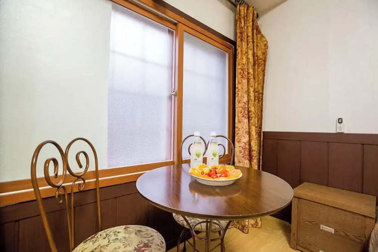 Vivaldi house