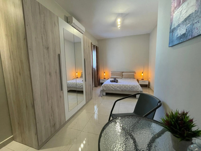 Venera Rooms