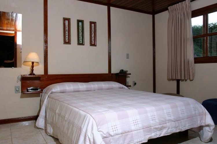 2 Bedrooms Chalet