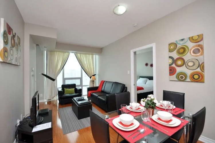 WhiteHall Suites - Mississauga