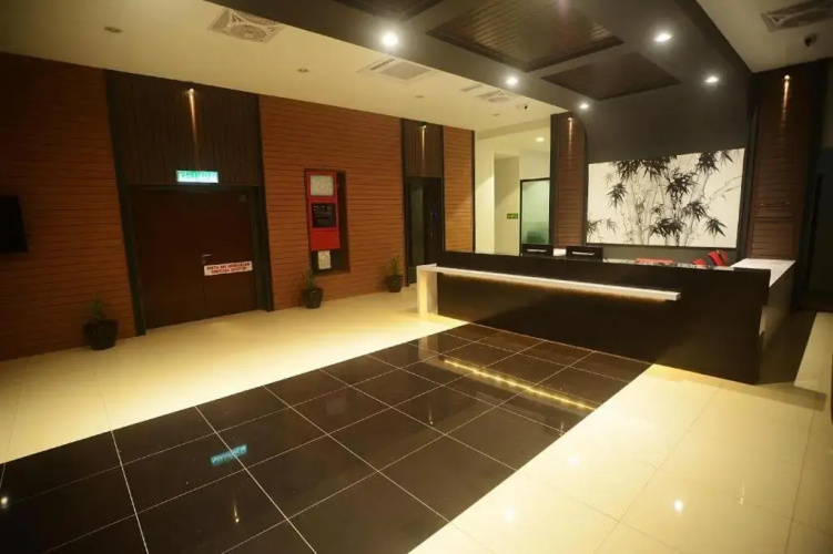 Star-Well Hotel