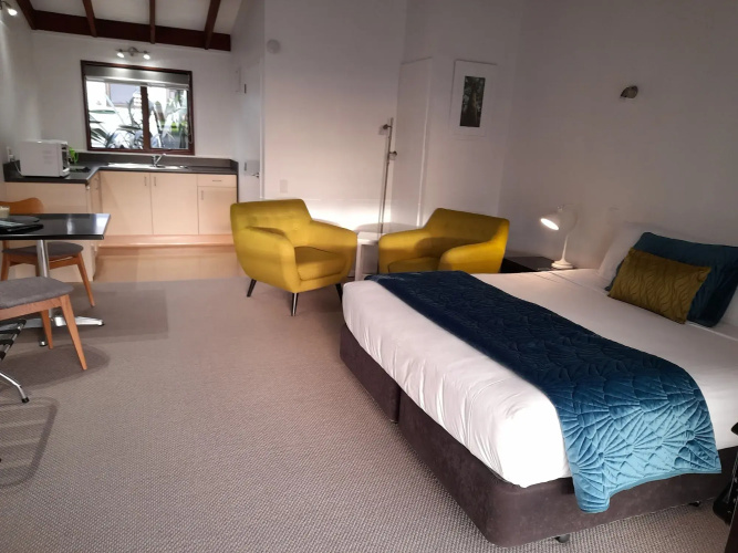 Lake Matheson Motel