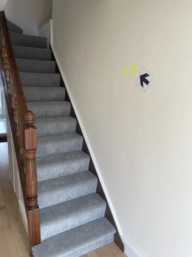 Spacious one Bedroom Apartment With Free Parking