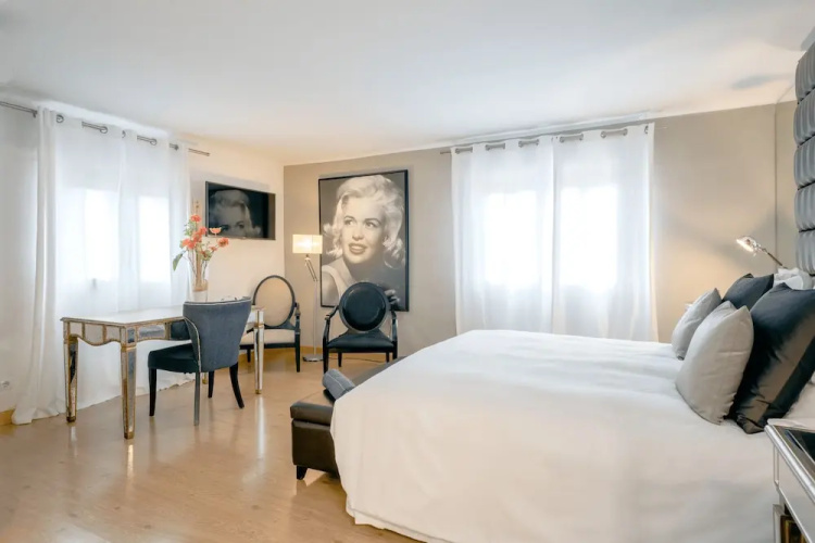 Hostal Parque Ibiza