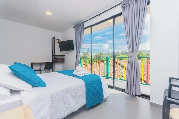 Deluxe Double room with balcony and with garden view