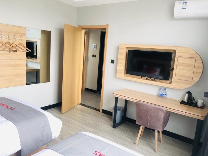 Premier Suite