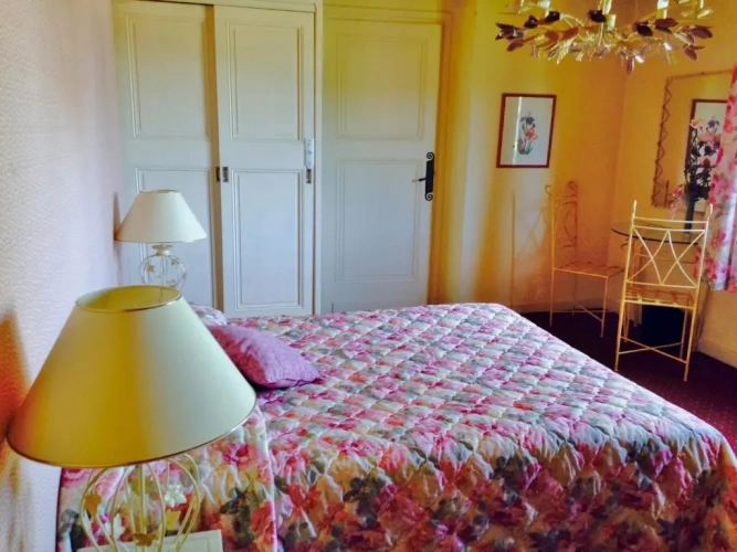 Standard Single room with garden view