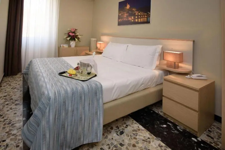 Hotel La Marina