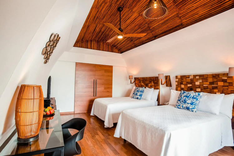 Mia Bacalar Luxury Resort & Spa