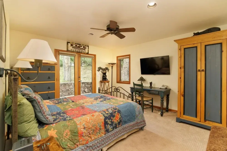 23 Colt Cir
