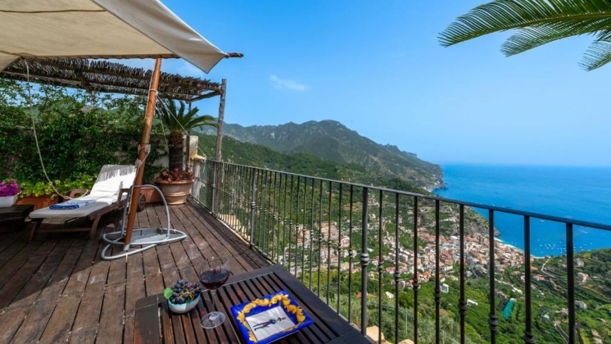 3 Bedrooms Villa