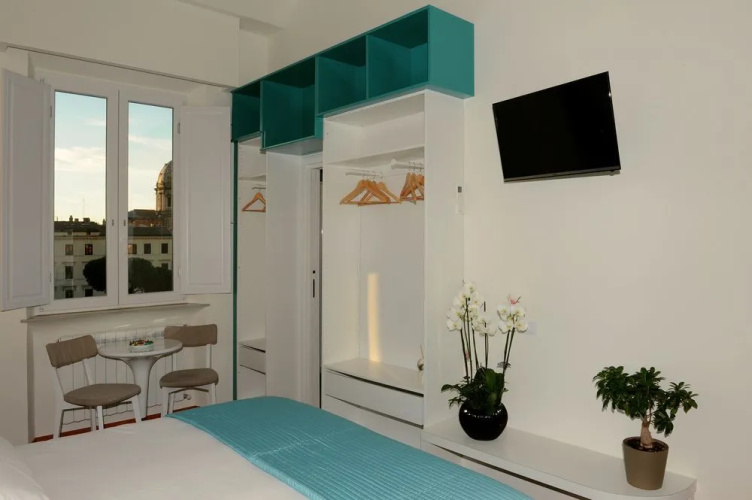 Superior Relais Temple View