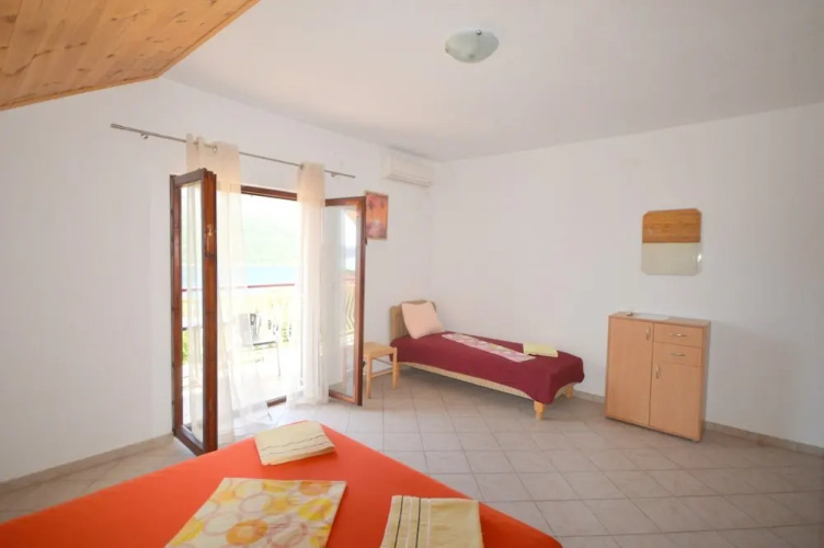 Vavic Apartments
