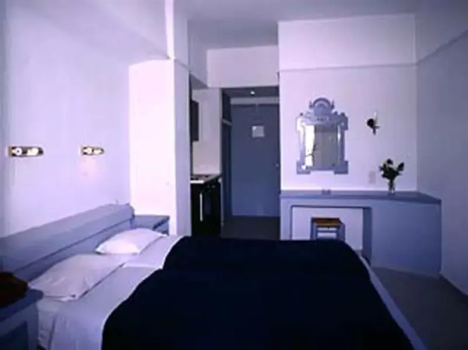 Ormos Apartments