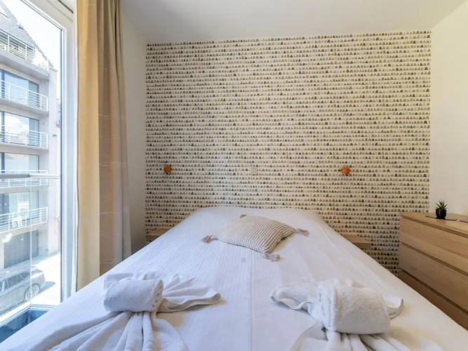 Chic Flat Near Ostend Beach