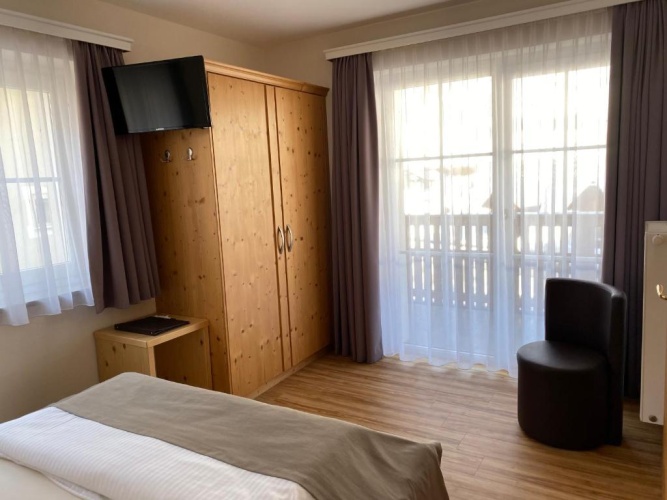 Standard Double room with balcony and with view
