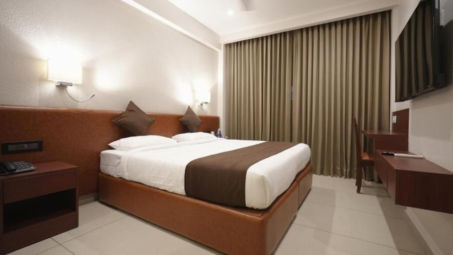 AS Suites