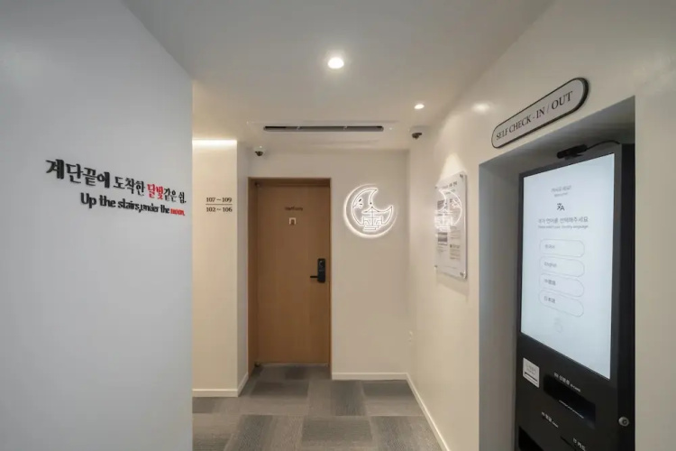 Hotel DALSTAIR Seoul Jongno