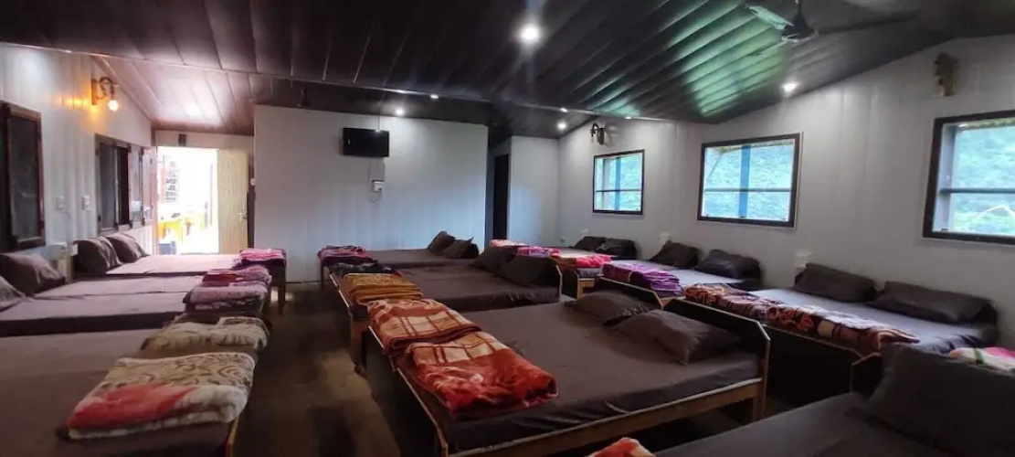 Vivek Hotel And Restaurant