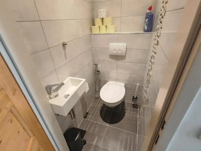leopoldauer apartment