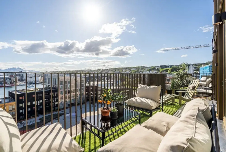 TotalApartments Northern Lights Penthouse
