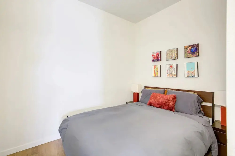 3BR Downtown Loft Financial District