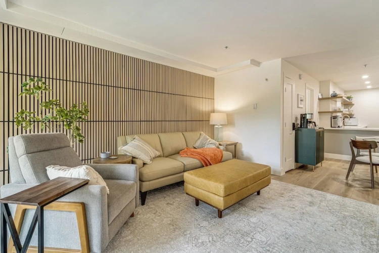 1 Bedroom Apartment with balcony
