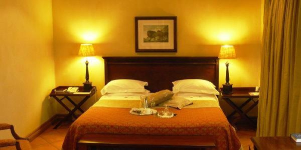 Standard Double Suite