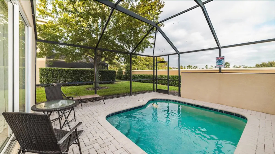 2545 Windsor Hills