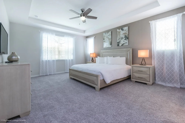 7 Bed 5 Ba Villa with Games, Pool & Spa