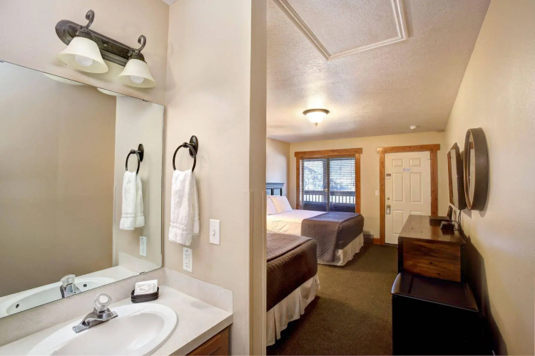 Beaver Creek Lodge