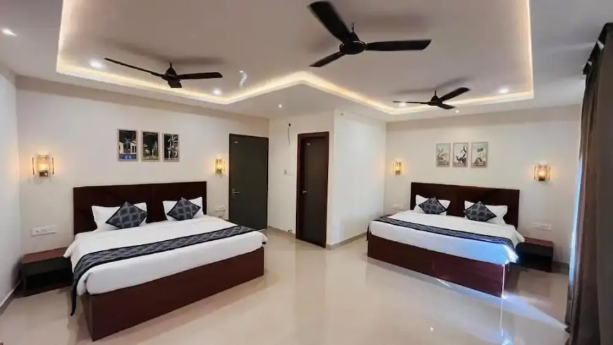 The Comfort Inn
