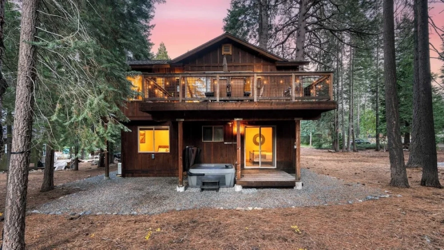 4 Bedrooms Cottage