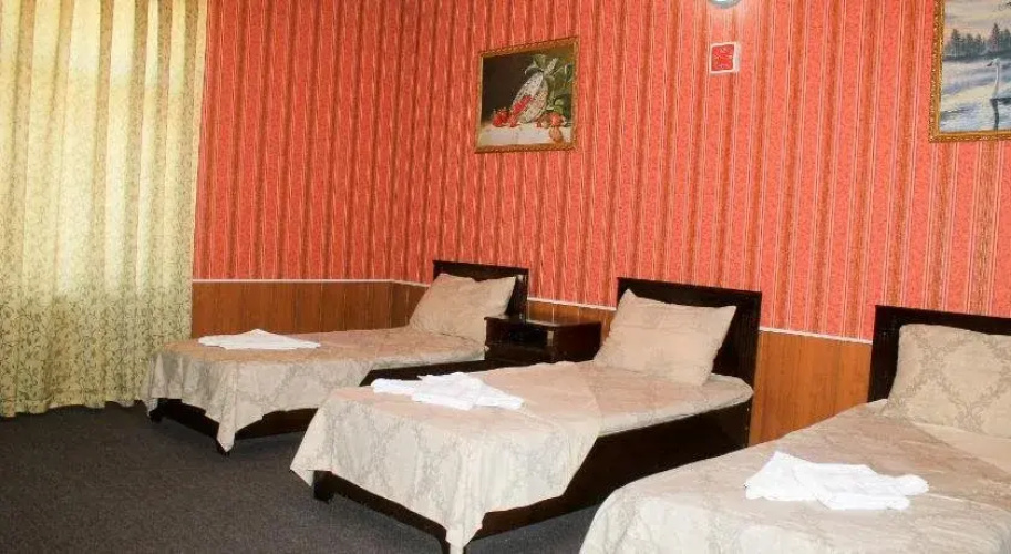 Lux Hotel
