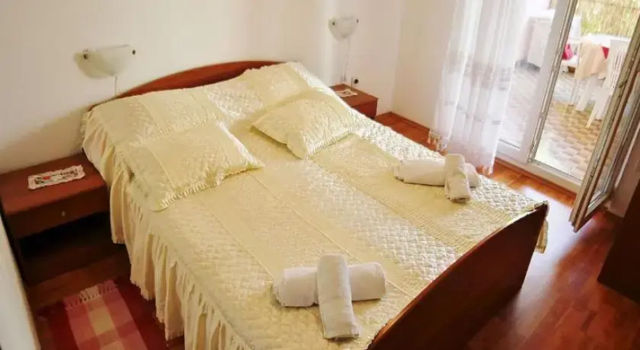 Apartment Ljiljana 290