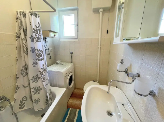 Apartment Asta