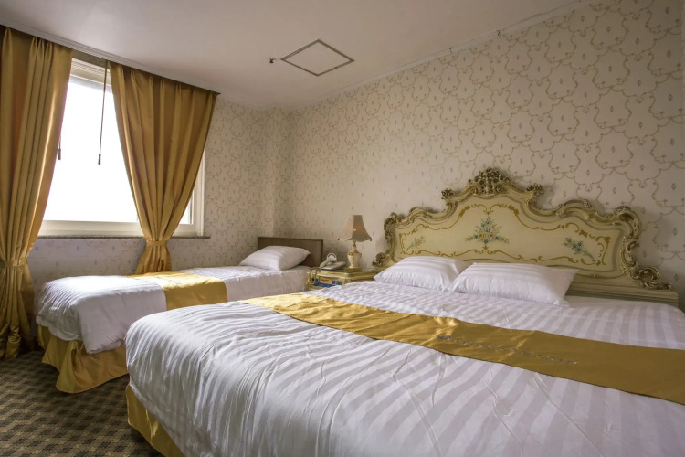 Kyungnam Tourist HotelOver view