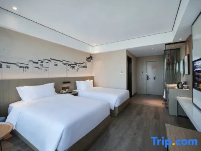 Comfort Double room with city view