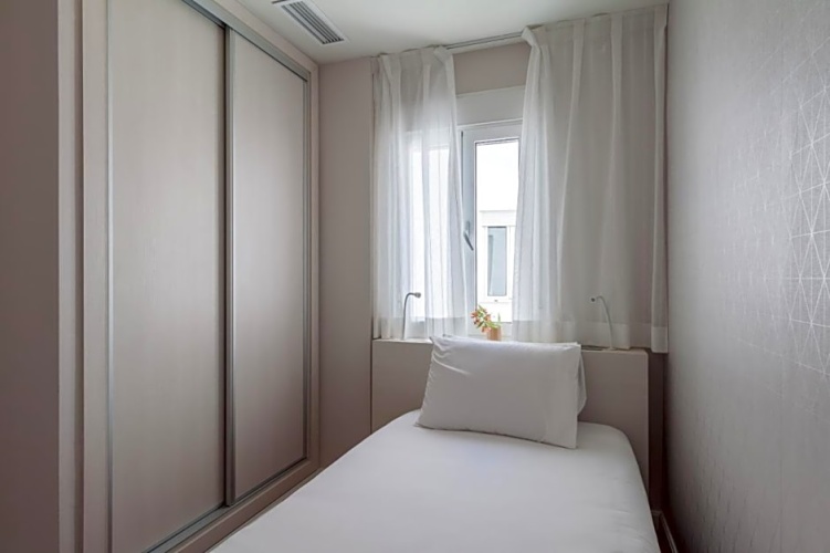 1 Bedroom Double Suite
