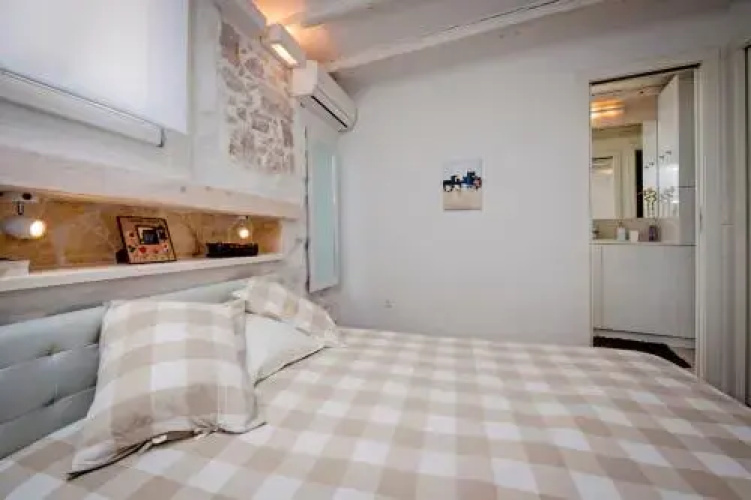 Apartment Pisinium